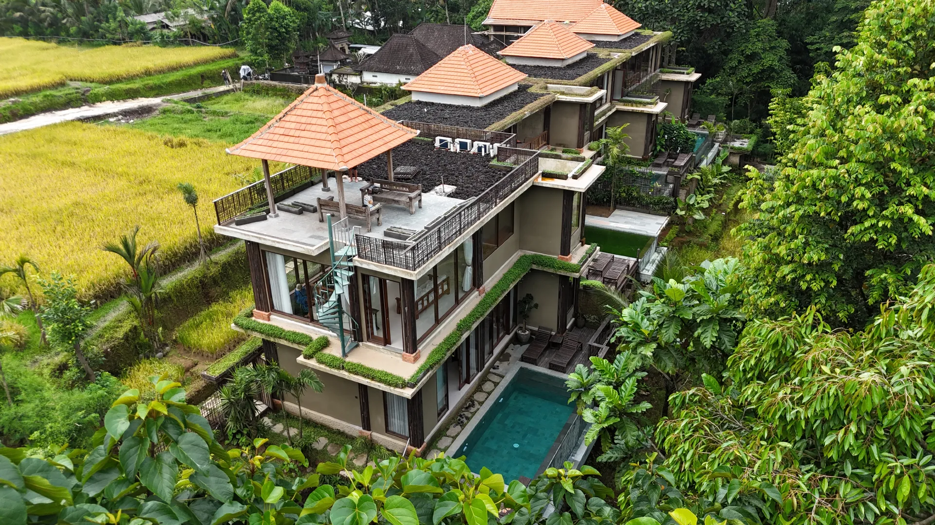 Villa photo 8